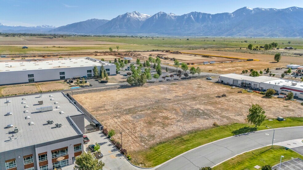 2193 Park Pl, Minden, NV à vendre - Photo du bâtiment - Image 2 de 7