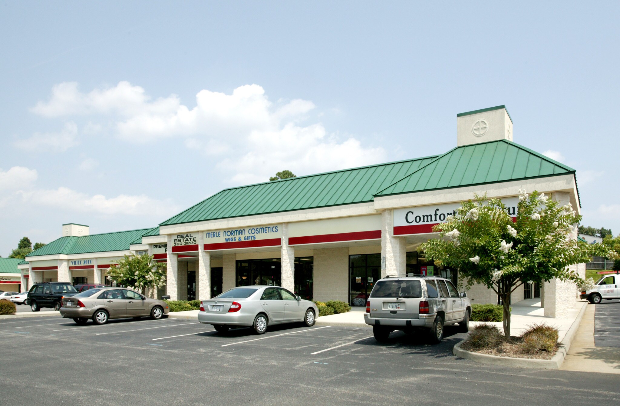 3061-3081 Lauderdale Dr, Richmond, VA for lease Primary Photo- Image 1 of 12
