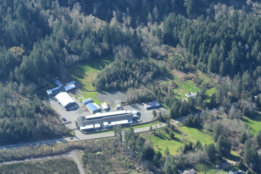 16371 E State Route 3, Allyn, WA à louer - Photo du bâtiment - Image 2 de 41