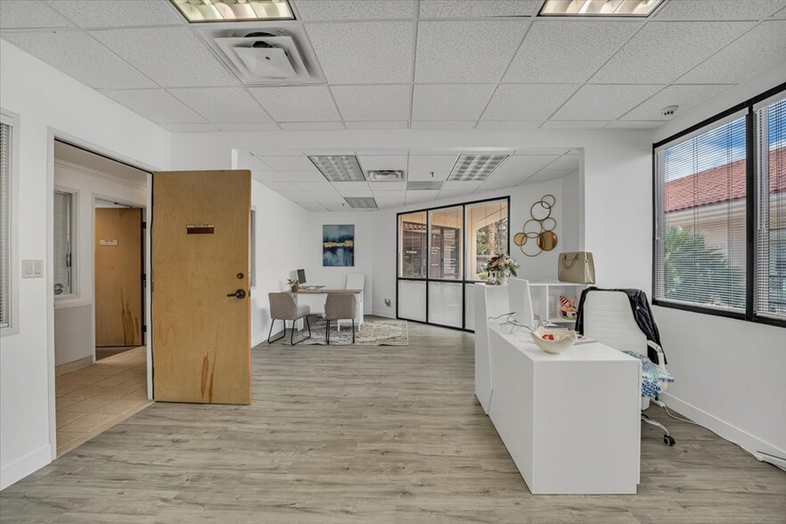 6540 S Pecos Rd, Las Vegas, NV for lease - Interior Photo - Image 3 of 20