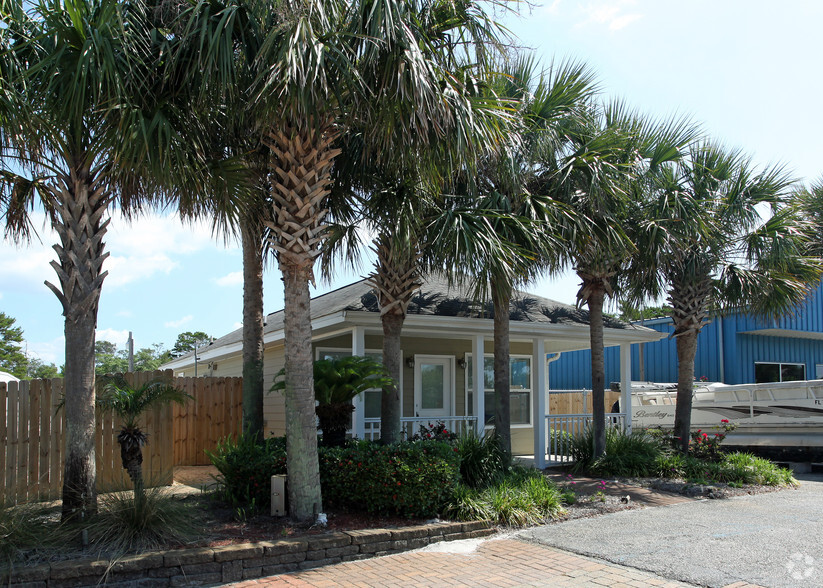 515 Mountain Dr, Destin, FL for lease - Building Photo - Image 3 of 4