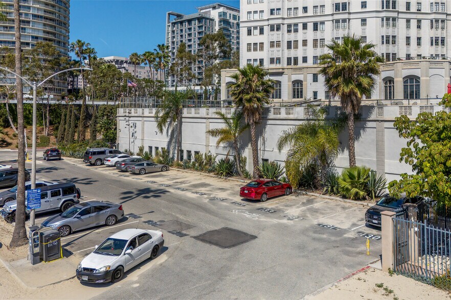 800 E Ocean Blvd, Long Beach, CA à louer - Photo du bâtiment - Image 2 de 16