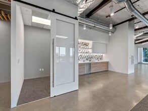 46 Discovery, Irvine, CA à louer Photo intérieure- Image 2 de 6