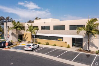 1021 Calle Sombra, San Clemente, CA for lease Interior Photo- Image 1 of 4