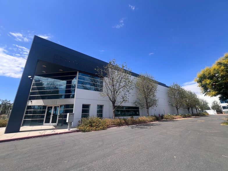 5555 Ontario Mills Pky, Ontario, CA for sale - Building Photo - Image 2 of 38