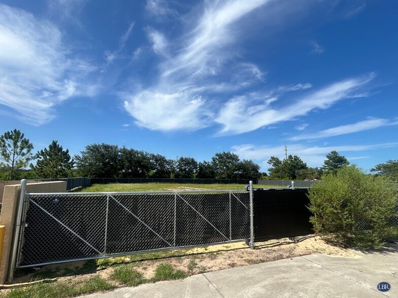 Gus Hipp Blvd, Rockledge, FL for lease - Building Photo - Image 2 of 4