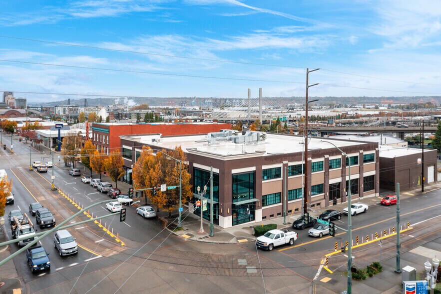 2413-2415 Pacific Ave, Tacoma, WA à louer - Photo du bâtiment - Image 3 de 5