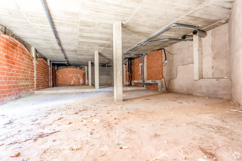 Collado Villalba, MAD 28400 - Unit Puerta 04, Esc. 1 - - Interior Photo - Image 2 of 11