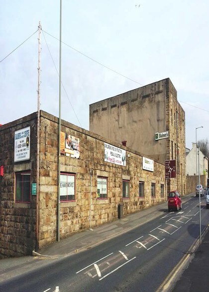 Trafalgar St, Burnley à louer - Photo du bâtiment - Image 2 de 2