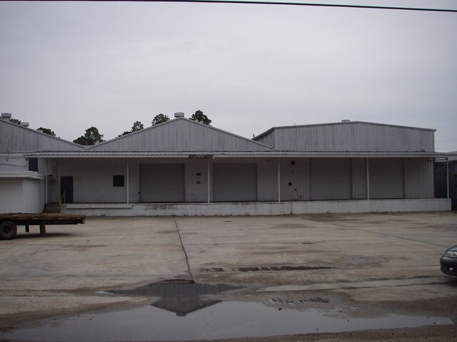 5757 Adams Ave, Baton Rouge, LA à louer - Photo du bâtiment - Image 2 de 2