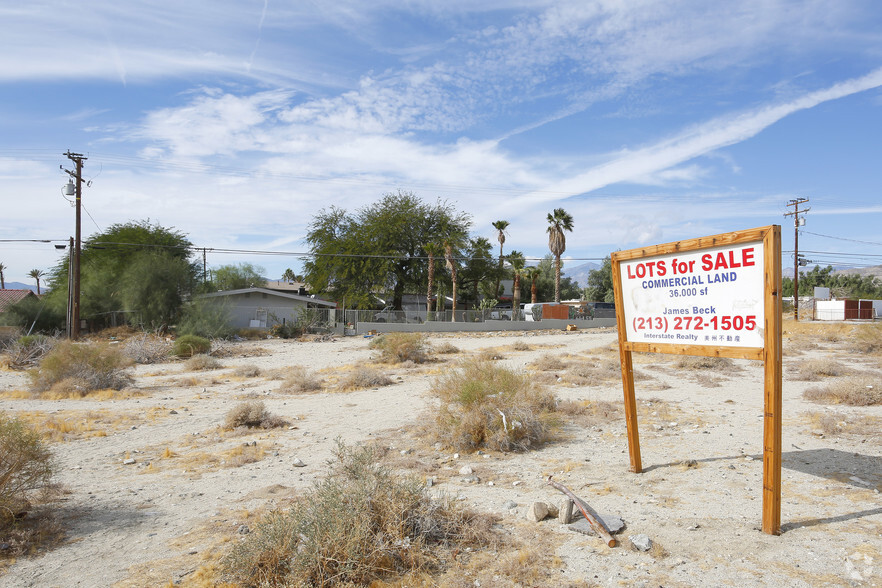 5th St, Desert Hot Springs, CA à vendre - Photo du bâtiment - Image 1 de 1