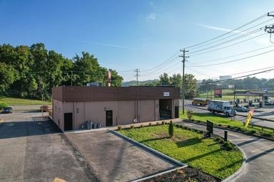 5229 Madison Rd, Cincinnati, OH for lease - Building Photo - Image 3 of 57