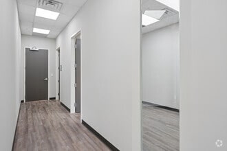 2975 Breckinridge Blvd, Duluth, GA for lease Interior Photo- Image 1 of 4