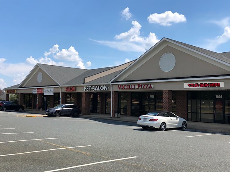 7100 Salem Fields Blvd, Fredericksburg, VA à louer - Photo du bâtiment - Image 1 de 5