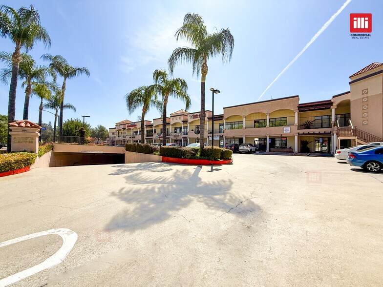 680 Alosta Ave, Azusa, CA à louer - Photo du bâtiment - Image 3 de 9