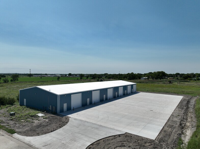 200 Bloedorn ave, North Platte, NE for lease - Building Photo - Image 3 of 3