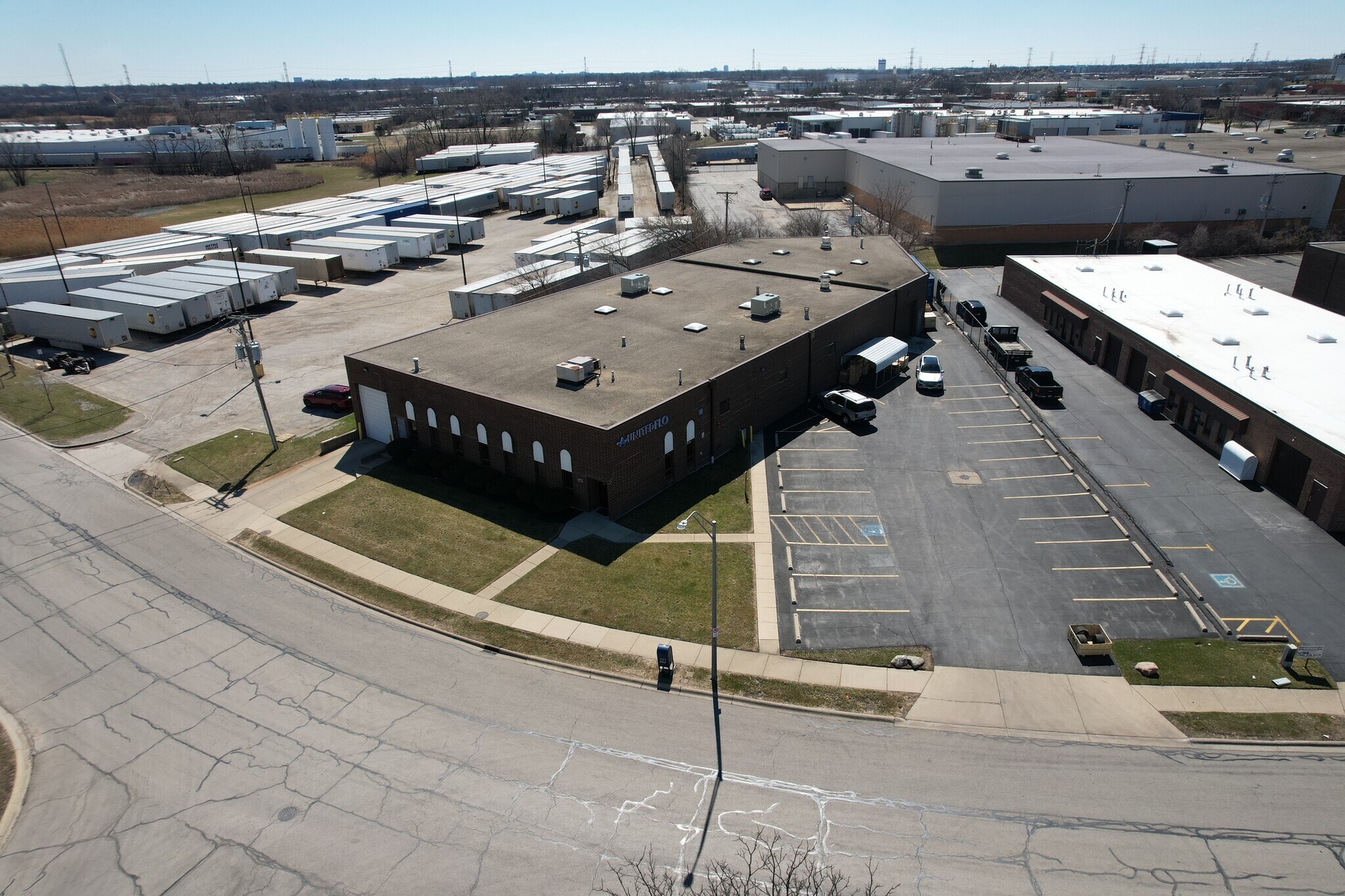 1229 Capitol Dr, Addison, IL à vendre Photo principale- Image 1 de 6