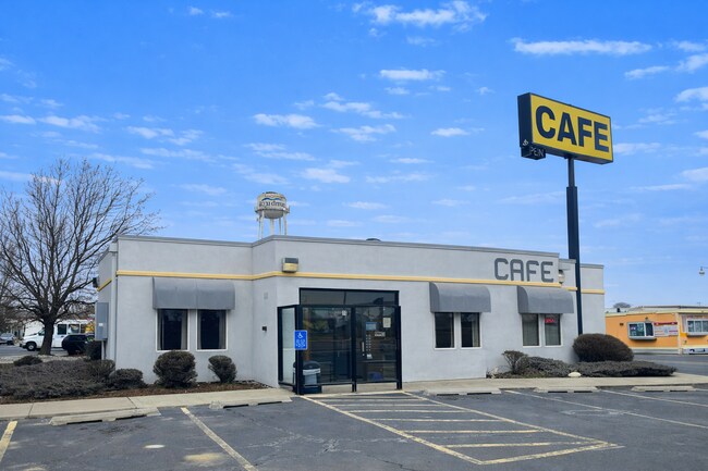 More details for 101 NW Front St, Boardman, OR - Retail for Sale