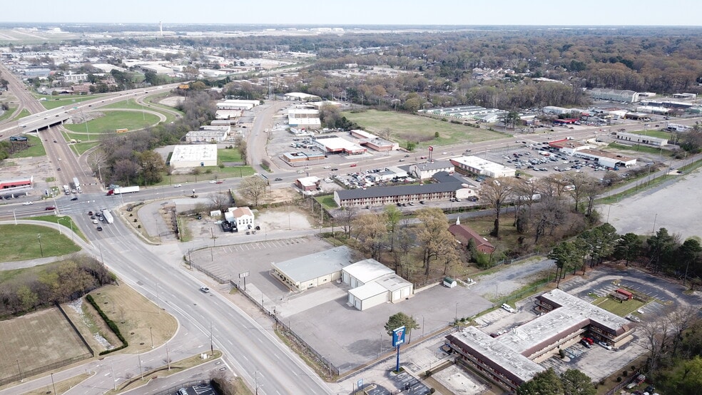 1145 Brooks Rd, Memphis, TN for sale - Building Photo - Image 2 of 14