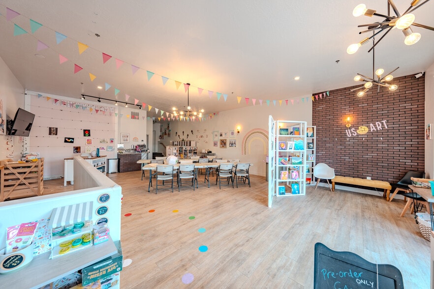 45 S Main St, Pleasant Grove, UT for lease - Building Photo - Image 2 of 5