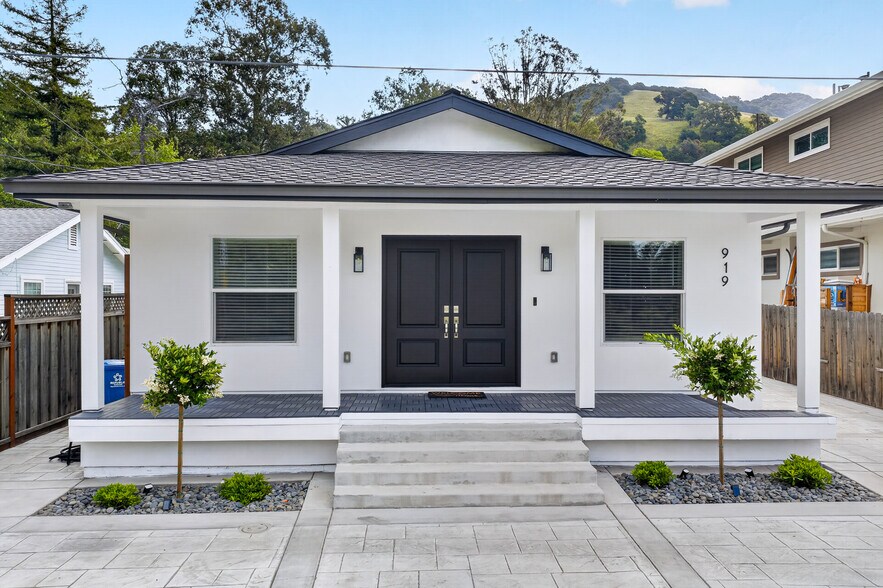 917 Old Canyon Rd, Fremont, CA à vendre - Photo du bâtiment - Image 2 de 33