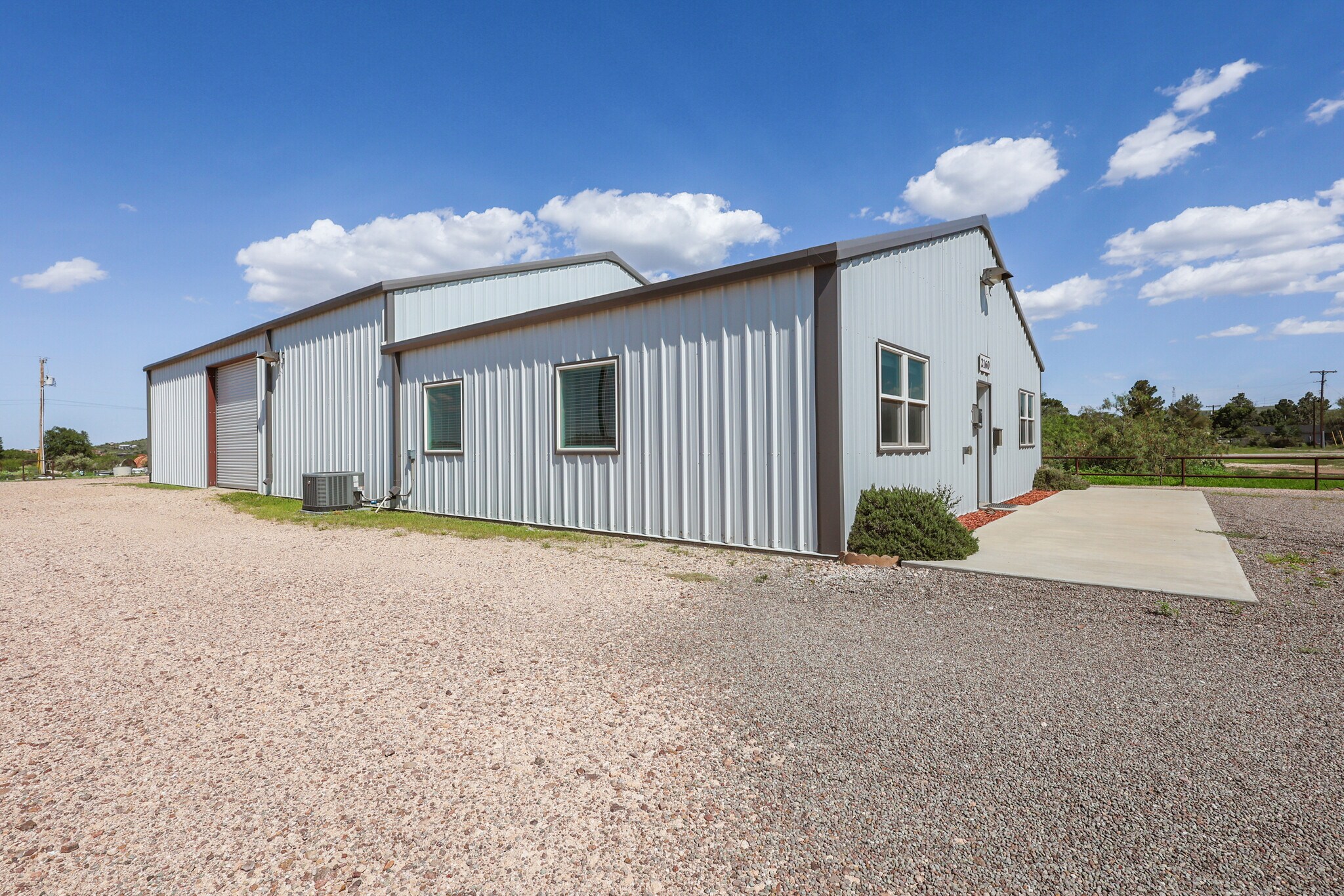 2160 TX-118, Alpine, TX à vendre Photo du bâtiment- Image 1 de 32