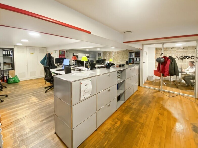 45 Rue D'Aboukir, Paris à louer - Photo du bâtiment - Image 3 de 8