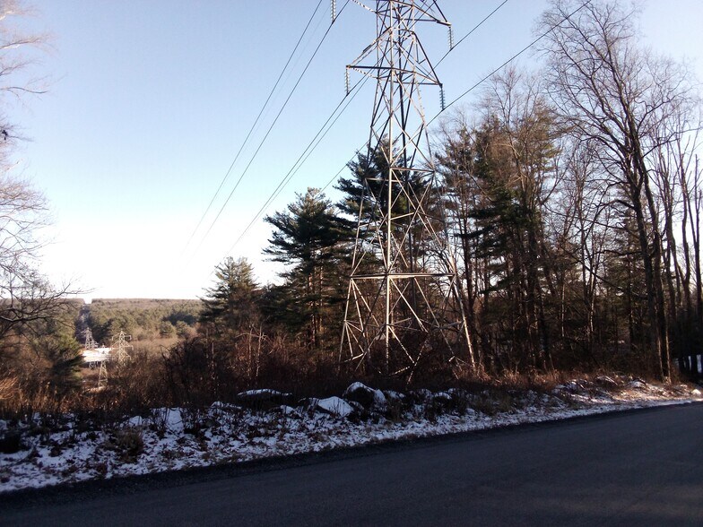 234 Wickaboag Valley Rd, West Brookfield, MA à vendre - Photo du bâtiment - Image 2 de 12