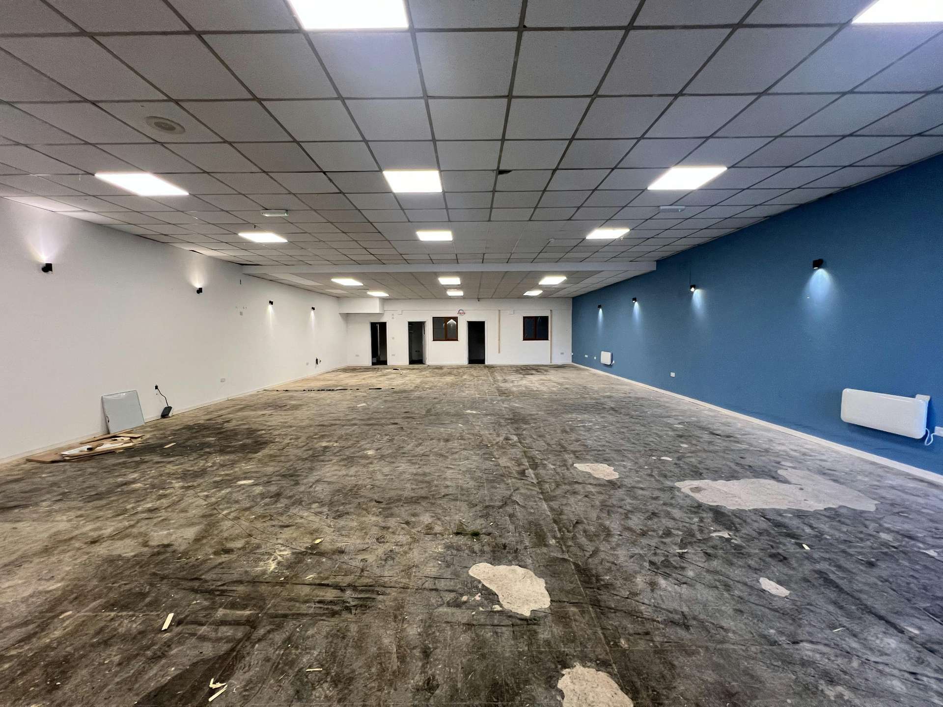 Hicks Gate, Keynsham for lease Interior Photo- Image 1 of 1