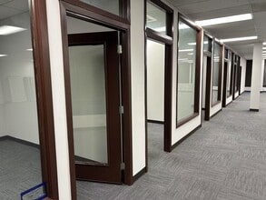 1702 N Collins Blvd, Richardson, TX for lease Building Photo- Image 2 of 5