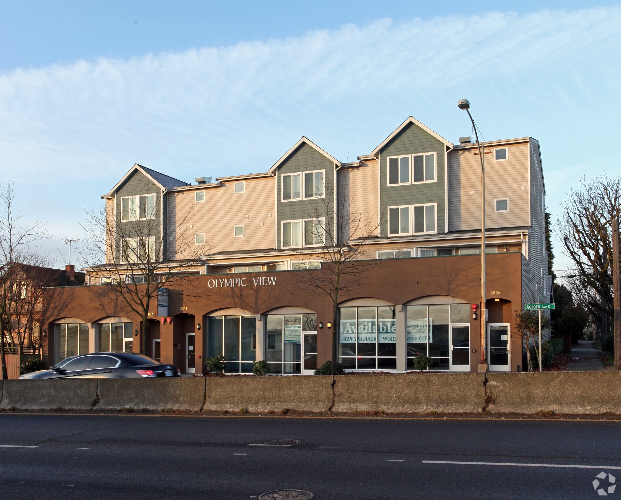 3837-3845 Aurora Ave N, Seattle, WA for lease Primary Photo- Image 1 of 15