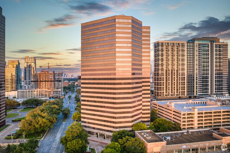 5151 San Felipe St, Houston, TX for lease - Primary Photo - Image 1 of 11