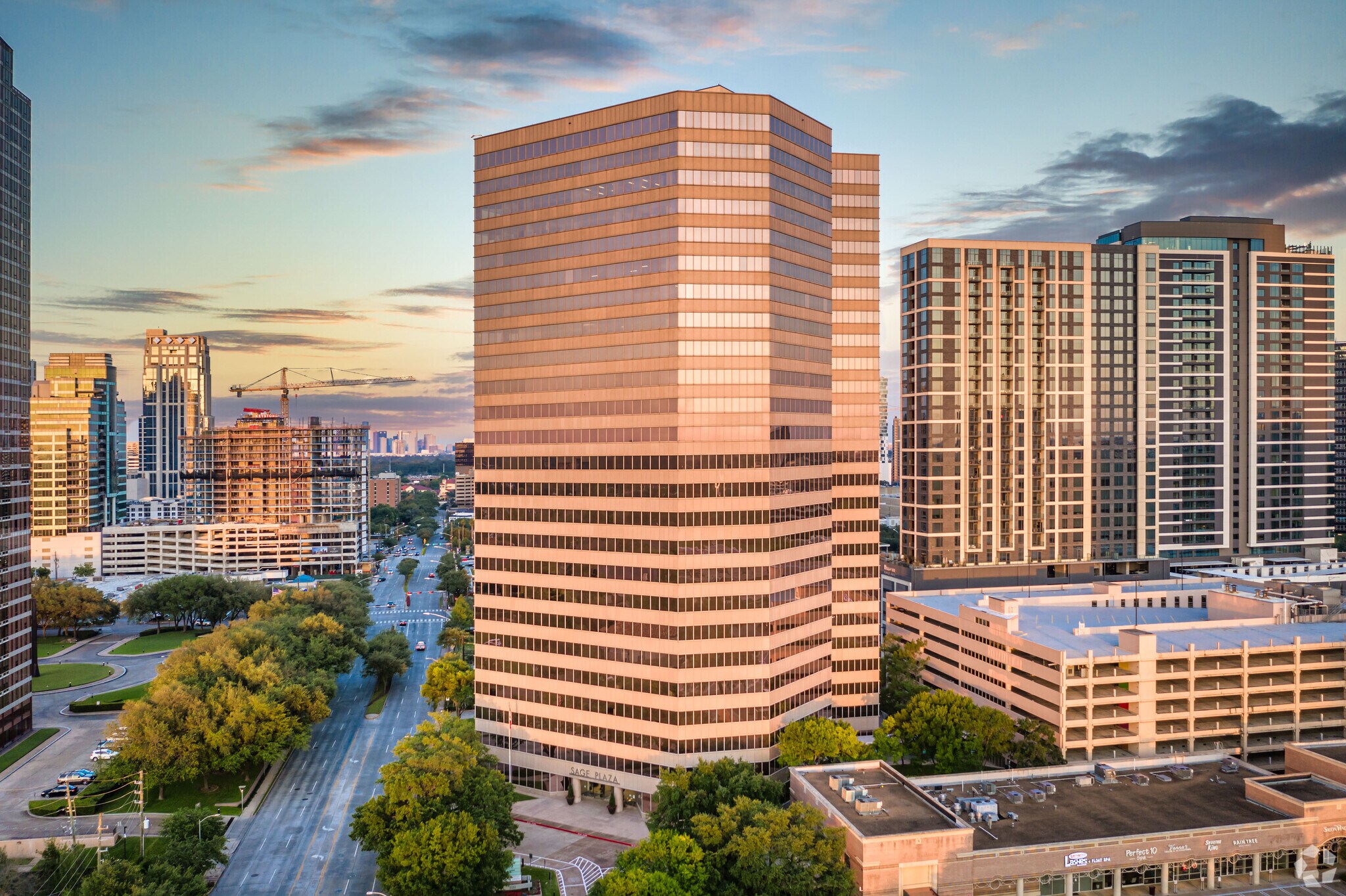 5151 San Felipe St, Houston, TX for lease Primary Photo- Image 1 of 12