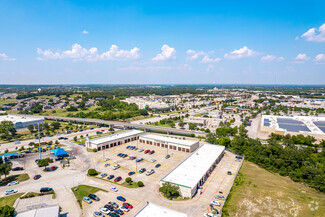 South Denton Plaza - Automotive Property