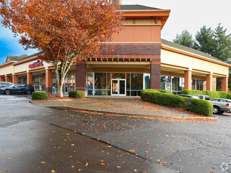 21410-22500 S Salamo Rd, West Linn, OR for lease - Primary Photo - Image 1 of 4