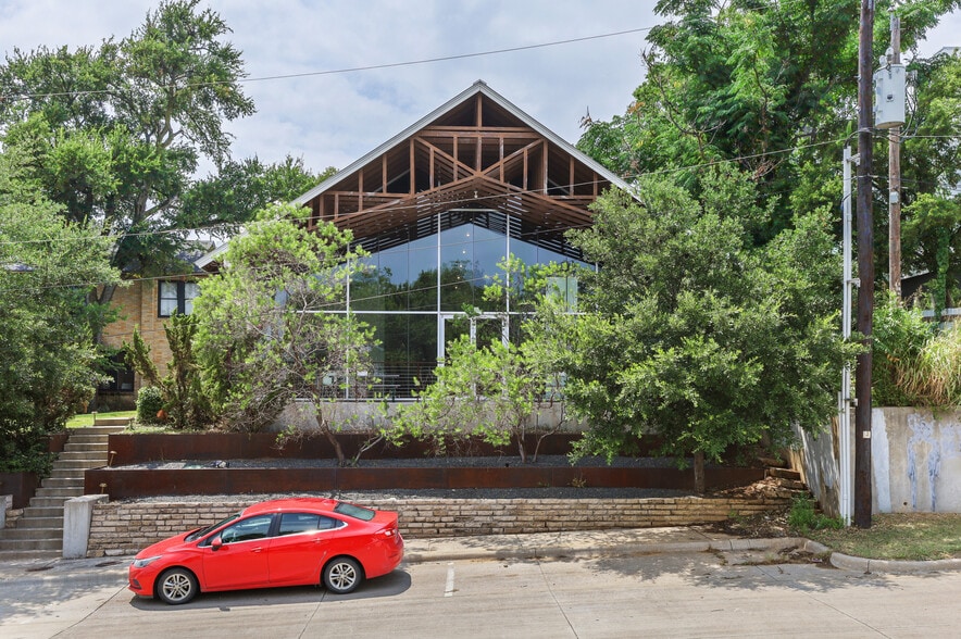 1007 Folsom St, Dallas, TX for sale - Primary Photo - Image 1 of 44