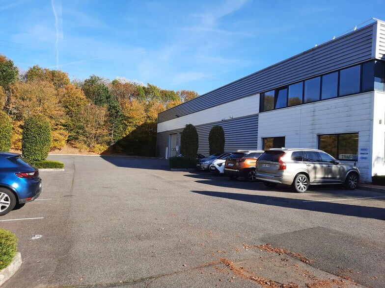 Flex dans Lisses à louer - Photo du bâtiment - Image 1 de 5