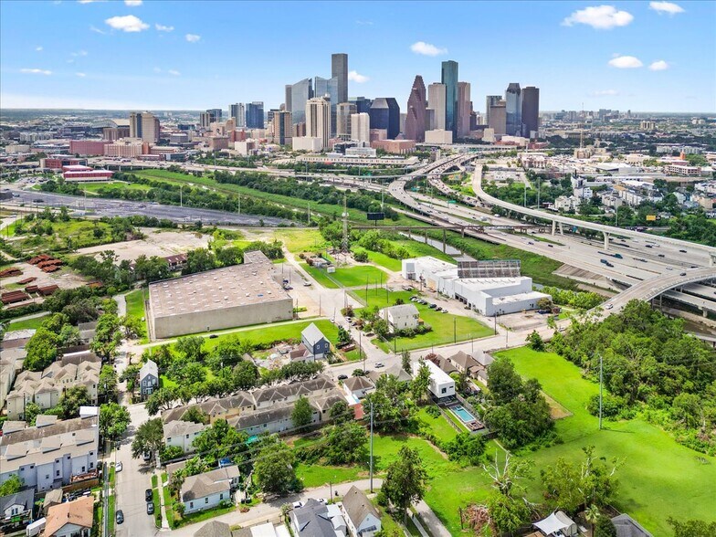 0 Gargan St, Houston, TX à vendre - Aérien - Image 2 de 8