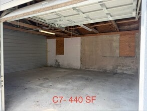504 Center Rd, Fort Myers, FL for lease Interior Photo- Image 1 of 2
