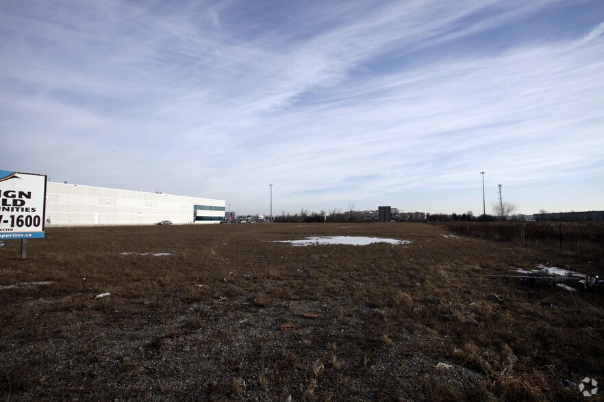 151 Creditview Rd, Vaughan, ON à vendre - Photo principale - Image 1 de 1