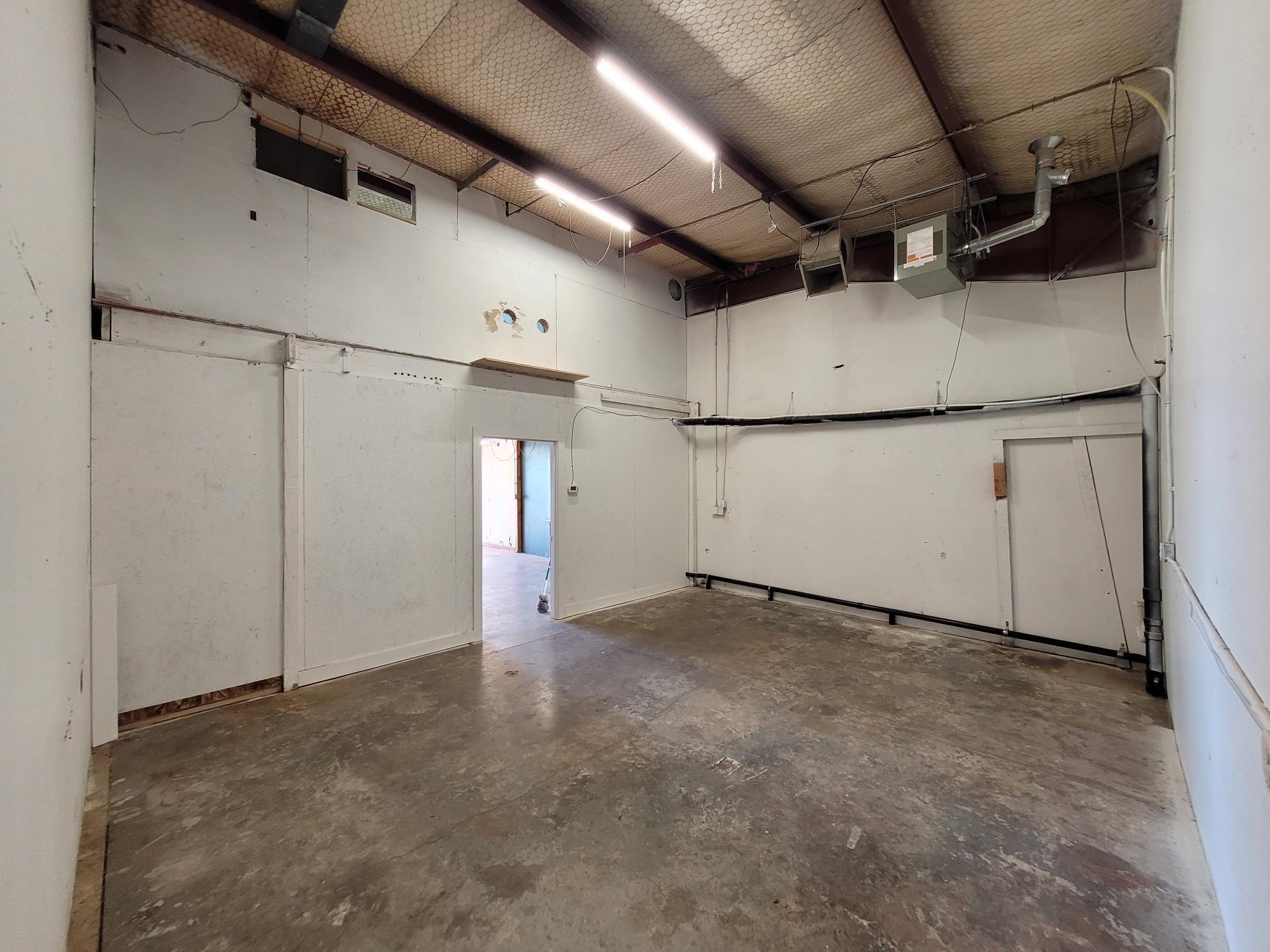 406 S Lincoln Ave, Loveland, CO for lease Interior Photo- Image 1 of 1
