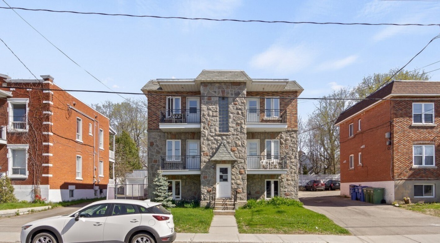 475 Rue Parent, Saint-jerome, QC for sale Primary Photo- Image 1 of 1