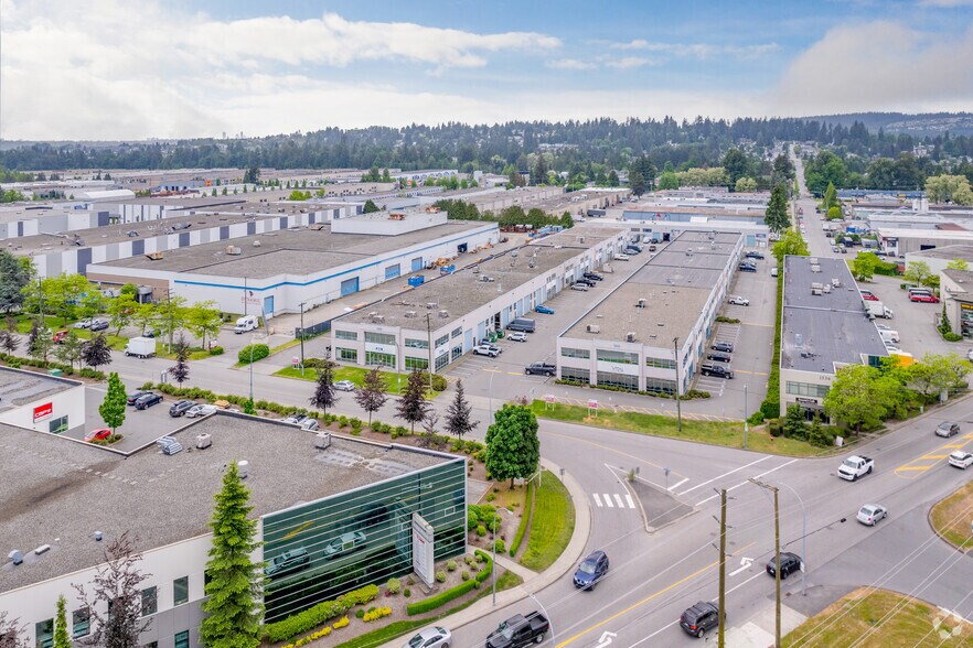 1833 Coast Meridian Rd, Port Coquitlam, BC à vendre - Aérien - Image 2 de 7