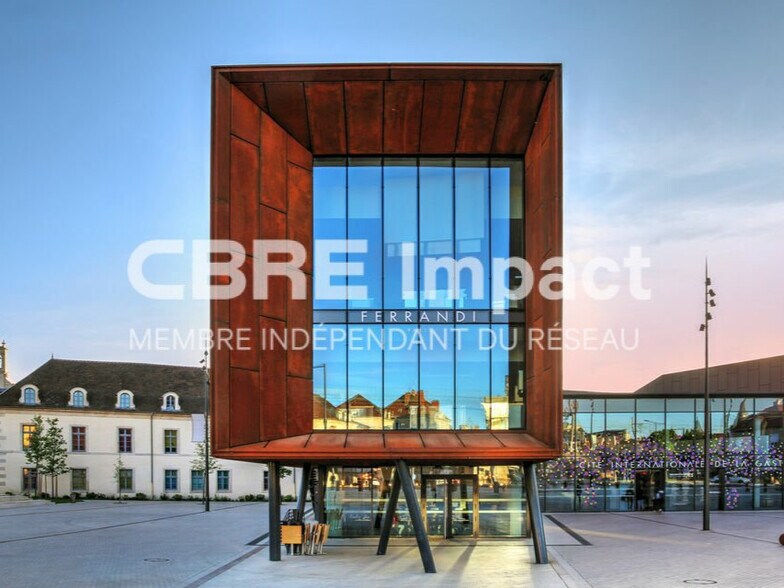 Commerce de détail dans Dijon à vendre - Photo du bâtiment - Image 1 de 3