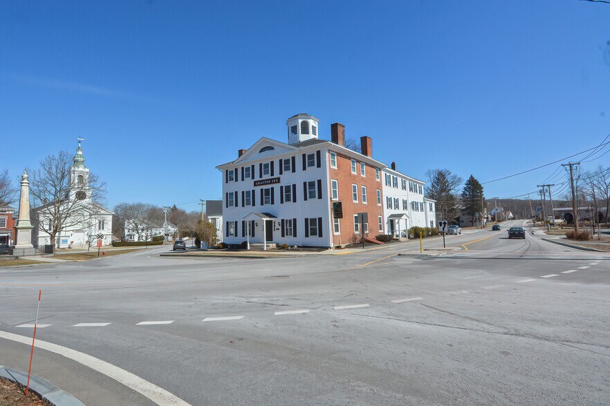 25 Grafton, Grafton, MA à vendre - Photo du bâtiment - Image 3 de 34