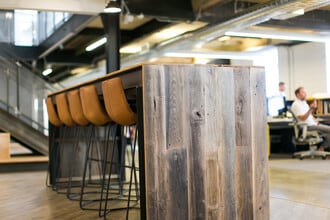 425 W South St, Indianapolis, IN à louer Photo intérieure- Image 1 de 2