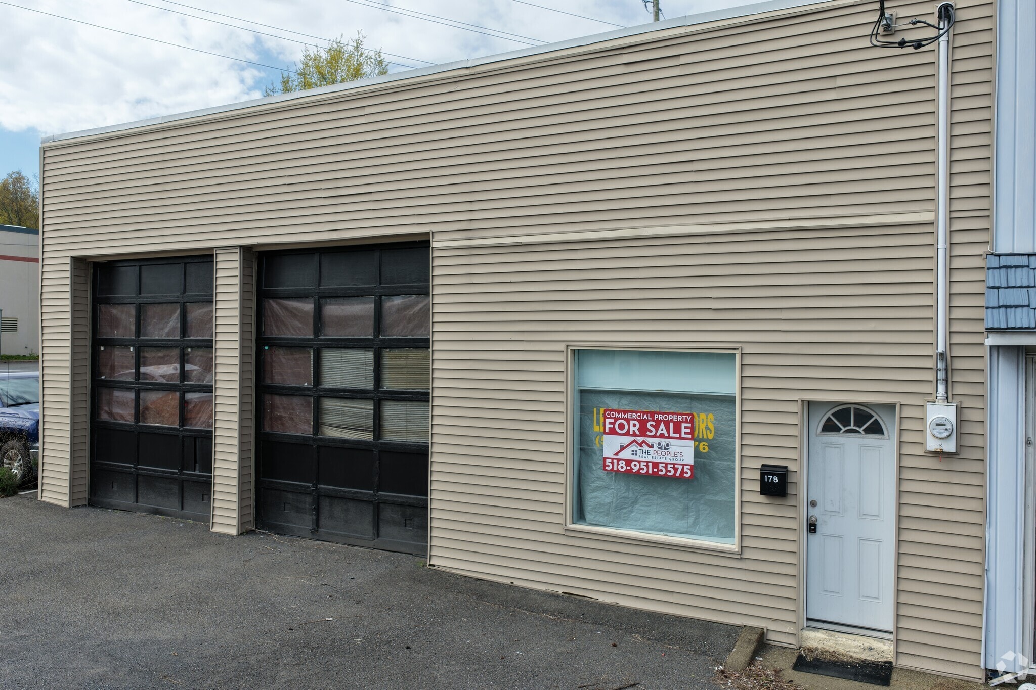 178 Columbia Tpke, Rensselaer, NY for sale Primary Photo- Image 1 of 34
