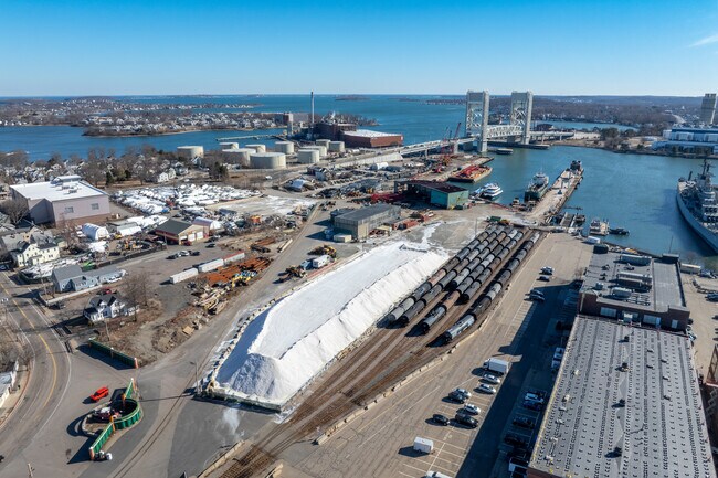 Plus de détails pour 555 South St, Quincy, MA - Terrain à louer