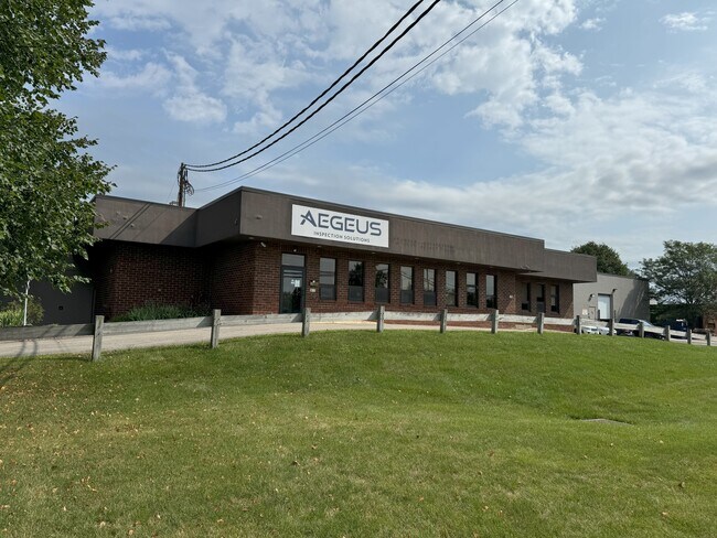 More details for 80 Lawrence Bell Dr, Williamsville, NY - Flex for Sale