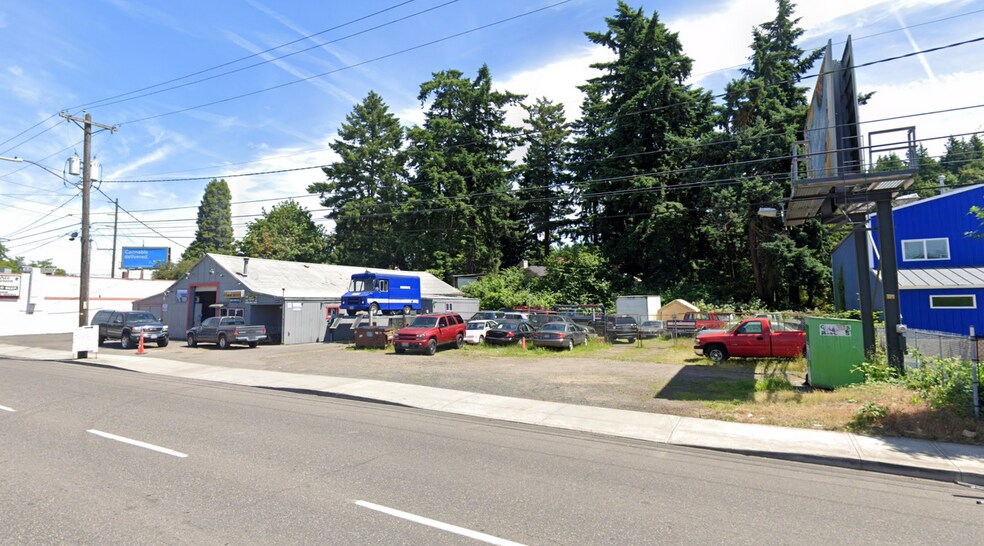 8850 NE Sandy Blvd, Portland, OR à vendre - Photo du bâtiment - Image 2 de 11